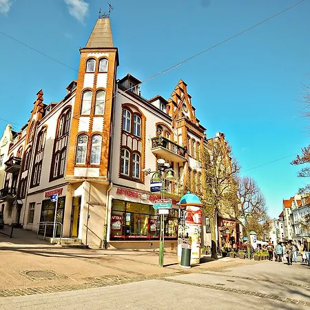 Apartment Red Czyzewskiego By Grand *