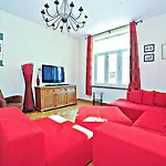 Red Czyzewskiego By Grand Apartamento *